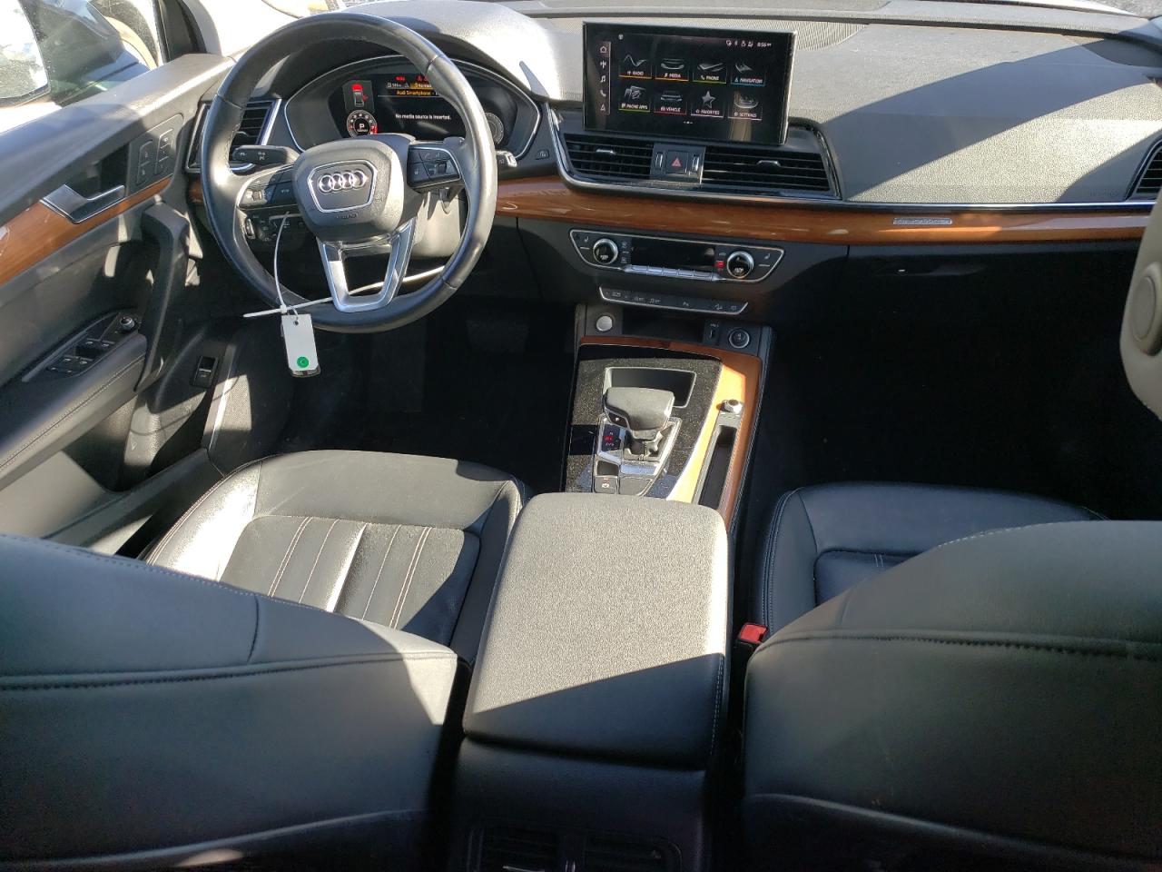 2021 Audi Q5 VIN WA1BAAFY4M2015100 Copart auction photo, front end / side damage thumbnail 8