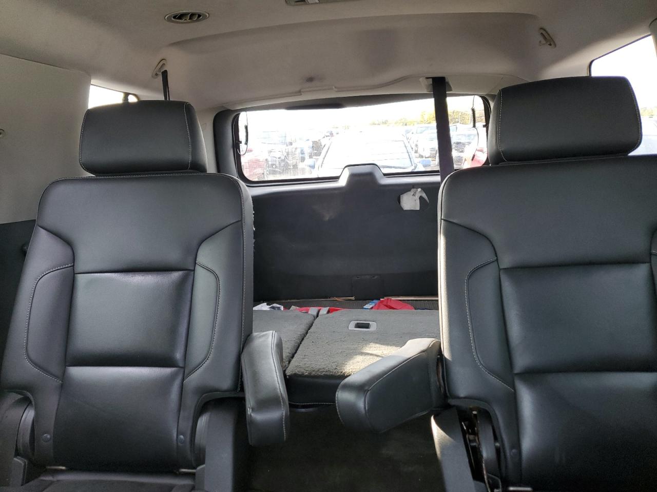 2015 Chevrolet Tahoe VIN 1GNSKBKC7FR161334 Copart auction photo, rear end / side damage thumbnail 10
