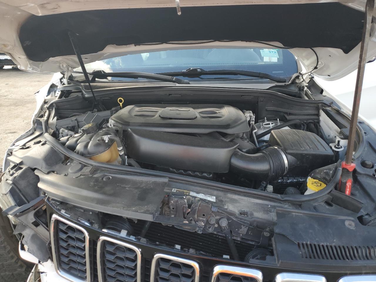 2019 Jeep Grand Cherokee VIN 1C4RJFBG1KC548804 Copart auction photo, front end / undercarriage damage thumbnail 12