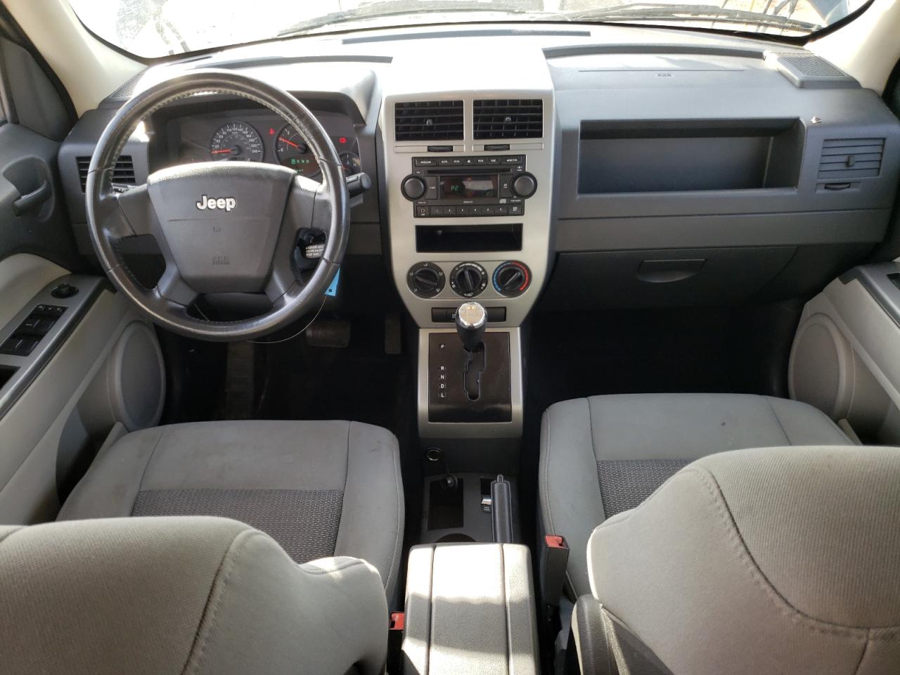 2007 Jeep Liberty (Patriot) VIN 1J8FF28W17D334451 Copart auction photo, hail / minor dent/scratches damage thumbnail 8