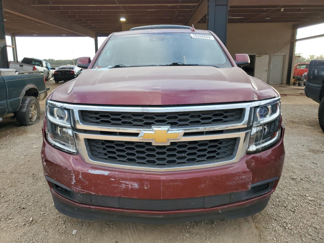 2016 Chevrolet Tahoe VIN 1GNSCBKC8GR333143 Copart auction photo, front end / side damage thumbnail 5
