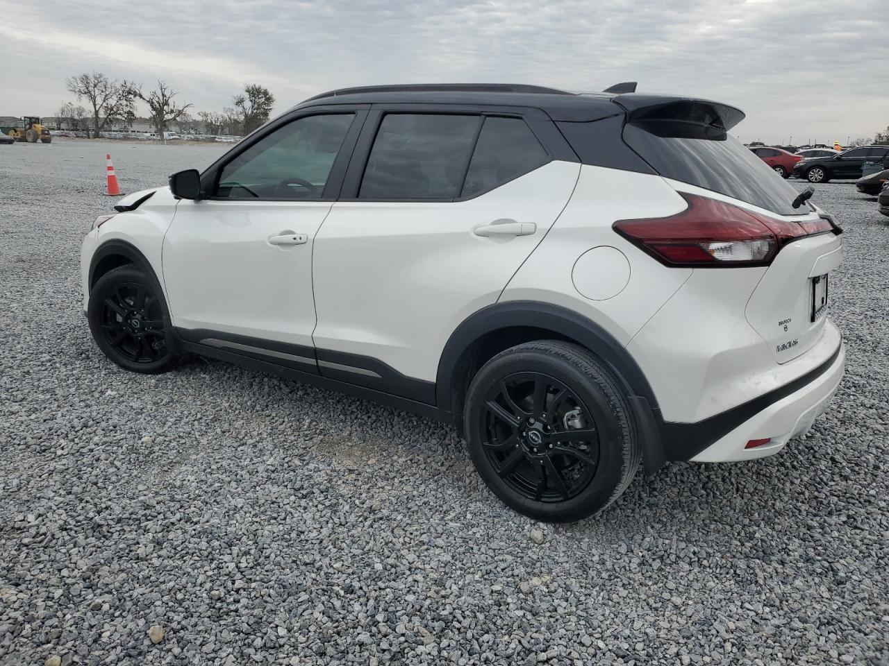 2024 Nissan Kicks VIN 3N1CP5DV0RL508239 Copart auction photo, front end damage thumbnail 2
