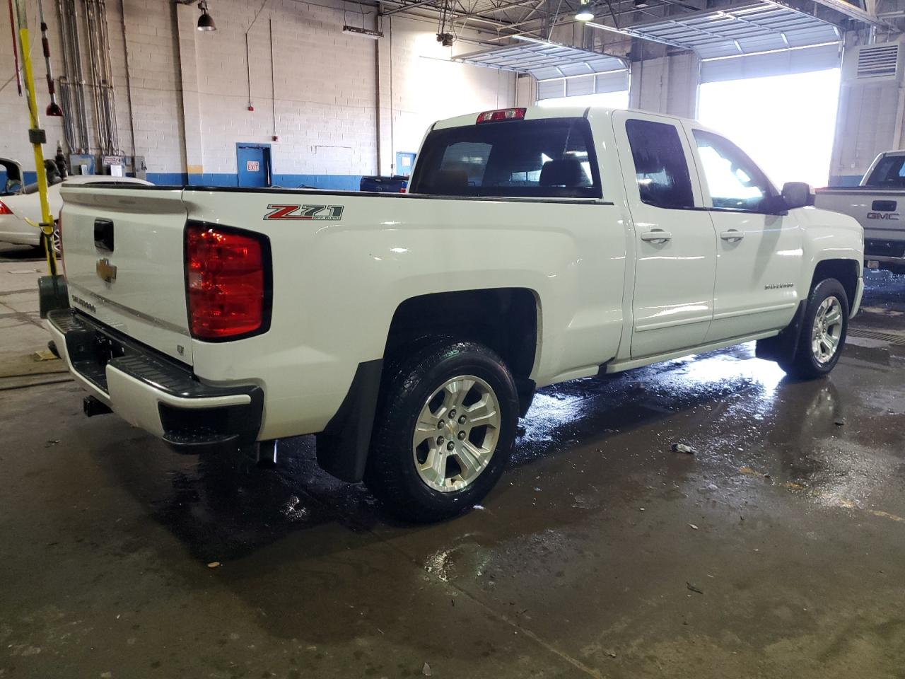 2017 Chevrolet Silverado VIN 1GCVKREC5HZ404569 Copart auction photo, front end damage thumbnail 3
