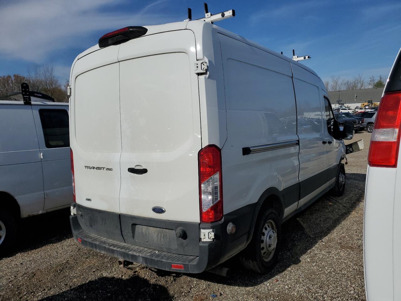 2020 Ford Transit VIN 1FTBR2C84LKA13127 Copart auction photo, front end / minor dent/scratches damage thumbnail 3