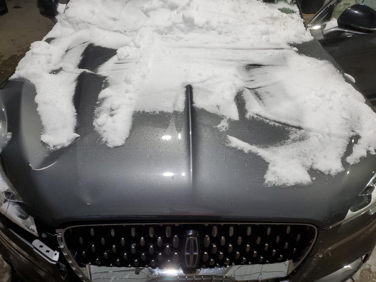2021 Lincoln Aviator VIN 5LMYJ8XY3MNL00451 Copart auction photo, front end damage thumbnail 12
