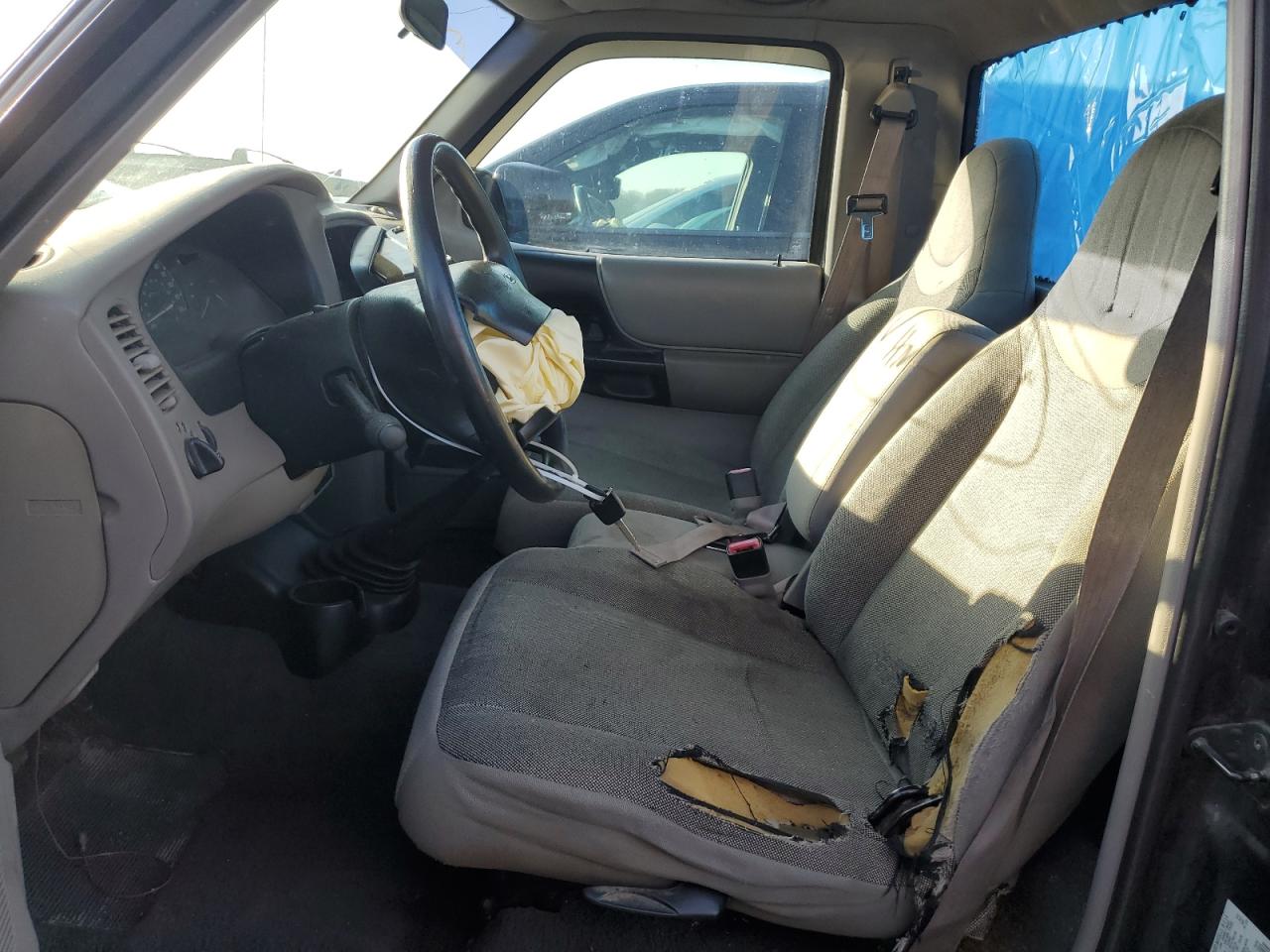 2000 Ford Ranger VIN 1FTYR10CXYTA34353 Copart auction photo, all over damage thumbnail 7