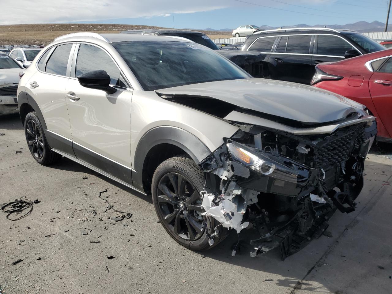 2024 Mazda CX-30 VIN 3MVDMBBM1RM707330 Copart auction photo, front end / minor dent/scratches damage thumbnail 4