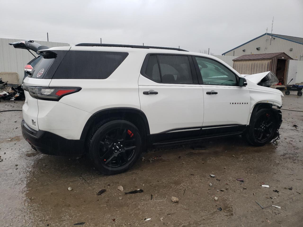 2019 Chevrolet Traverse VIN 1GNERKKW0KJ216363 Copart auction photo, front end damage thumbnail 3