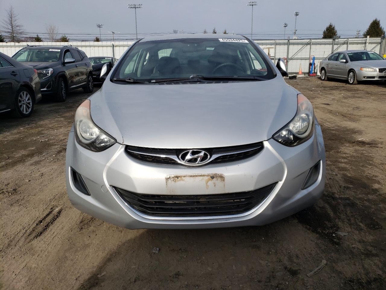 2011 Hyundai Elantra VIN 5NPDH4AE9BH031538 Copart auction photo, vandalism damage thumbnail 5