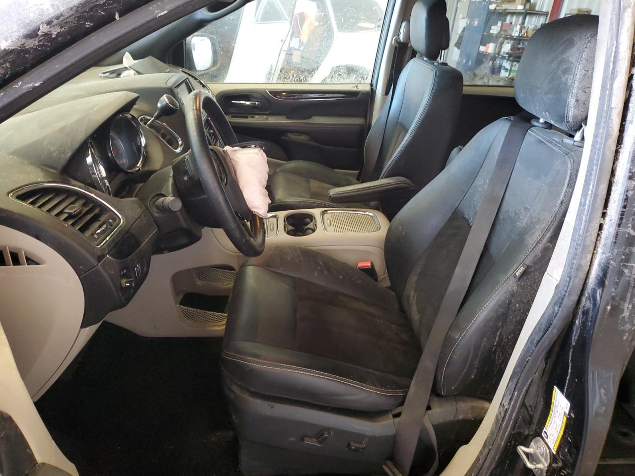 2019 Dodge Caravan VIN 2C4RDGCG9KR542963 Copart auction photo, front end / side damage thumbnail 7