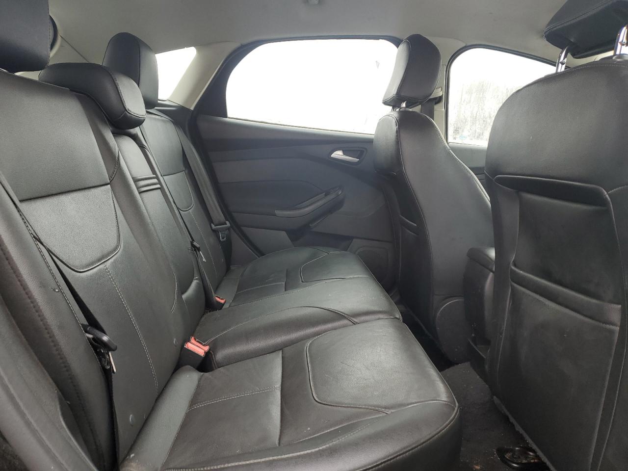 2015 Ford Focus VIN 1FADP3K24FL319542 Copart auction photo, mechanical / minor dent/scratches damage thumbnail 10