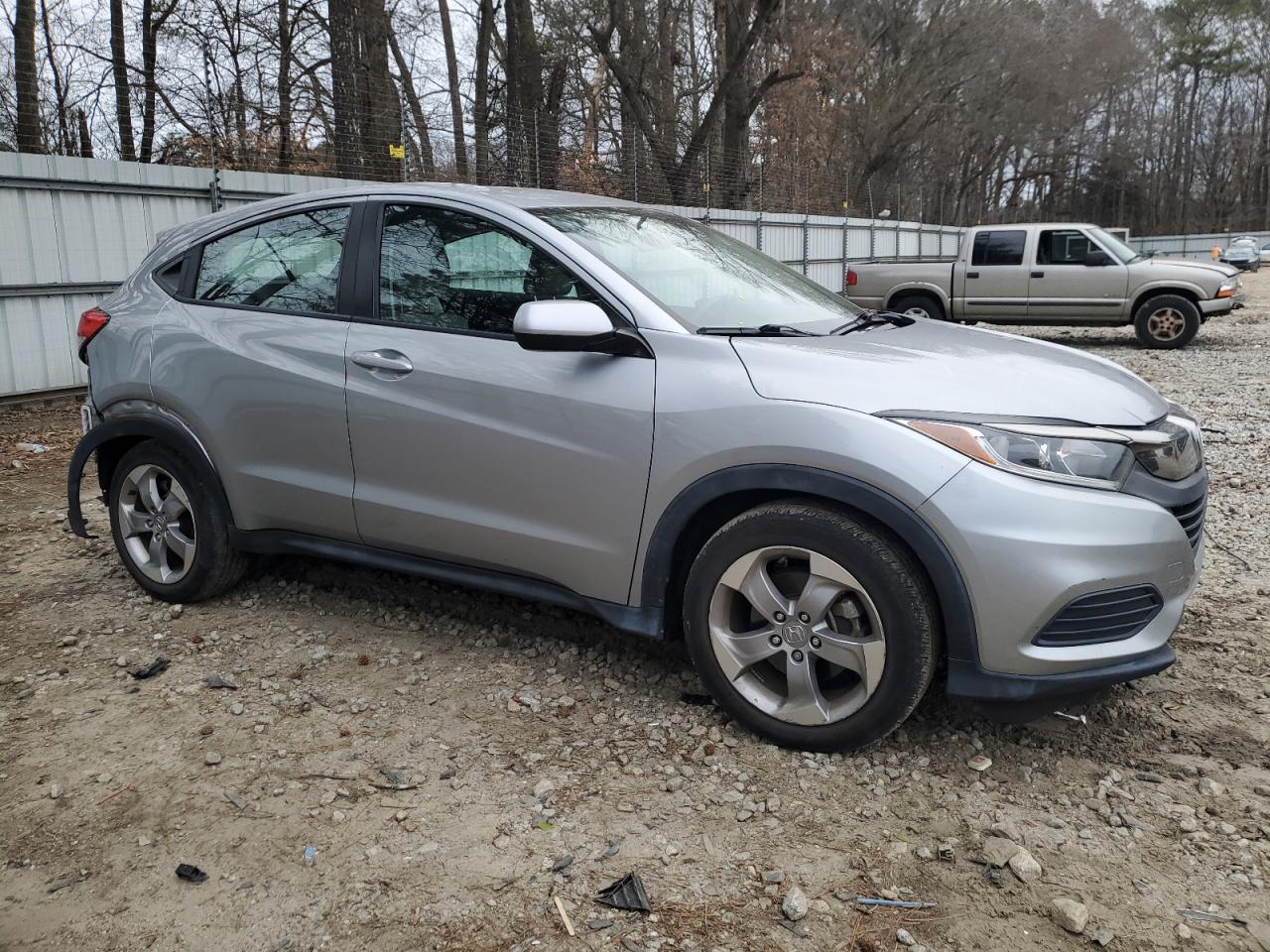 2019 Honda HR-V VIN 3CZRU6H31KG709171 Copart auction photo, rear end damage thumbnail 4