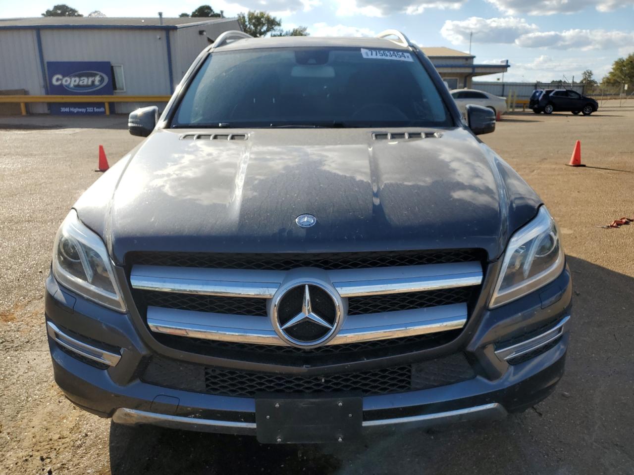 2014 Mercedes-Benz GL-klasse VIN 4JGDF7CE8EA369847 Copart auction photo, minor dent/scratches damage thumbnail 5
