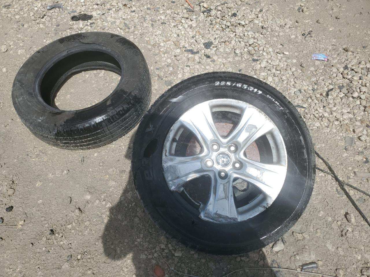 2020 Toyota RAV 4 VIN 2T3W1RFVXLC062313 Copart auction photo, side / front end damage thumbnail 15