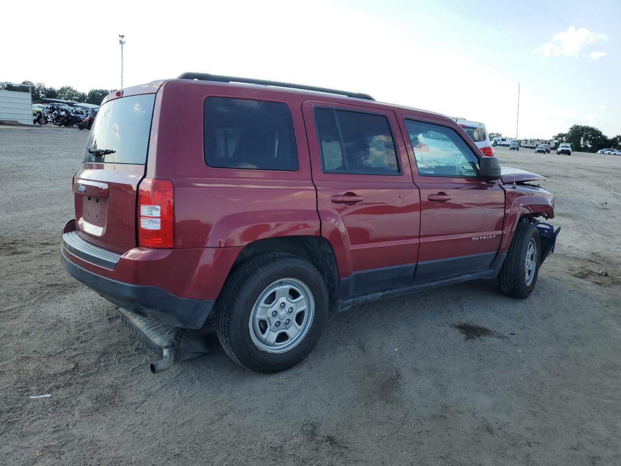 2016 Jeep Liberty (Patriot) VIN 1C4NJPBA3GD679380 Copart auction photo, all over damage thumbnail 3