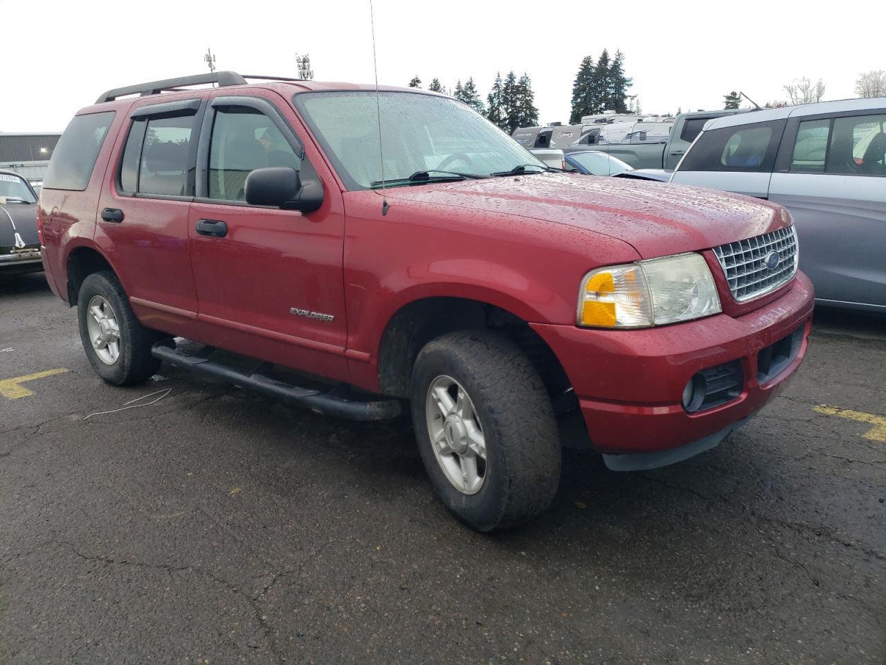 2005 Ford Explorer VIN 1FMZU73E15ZA62226 Copart auction photo, vandalism damage thumbnail 4