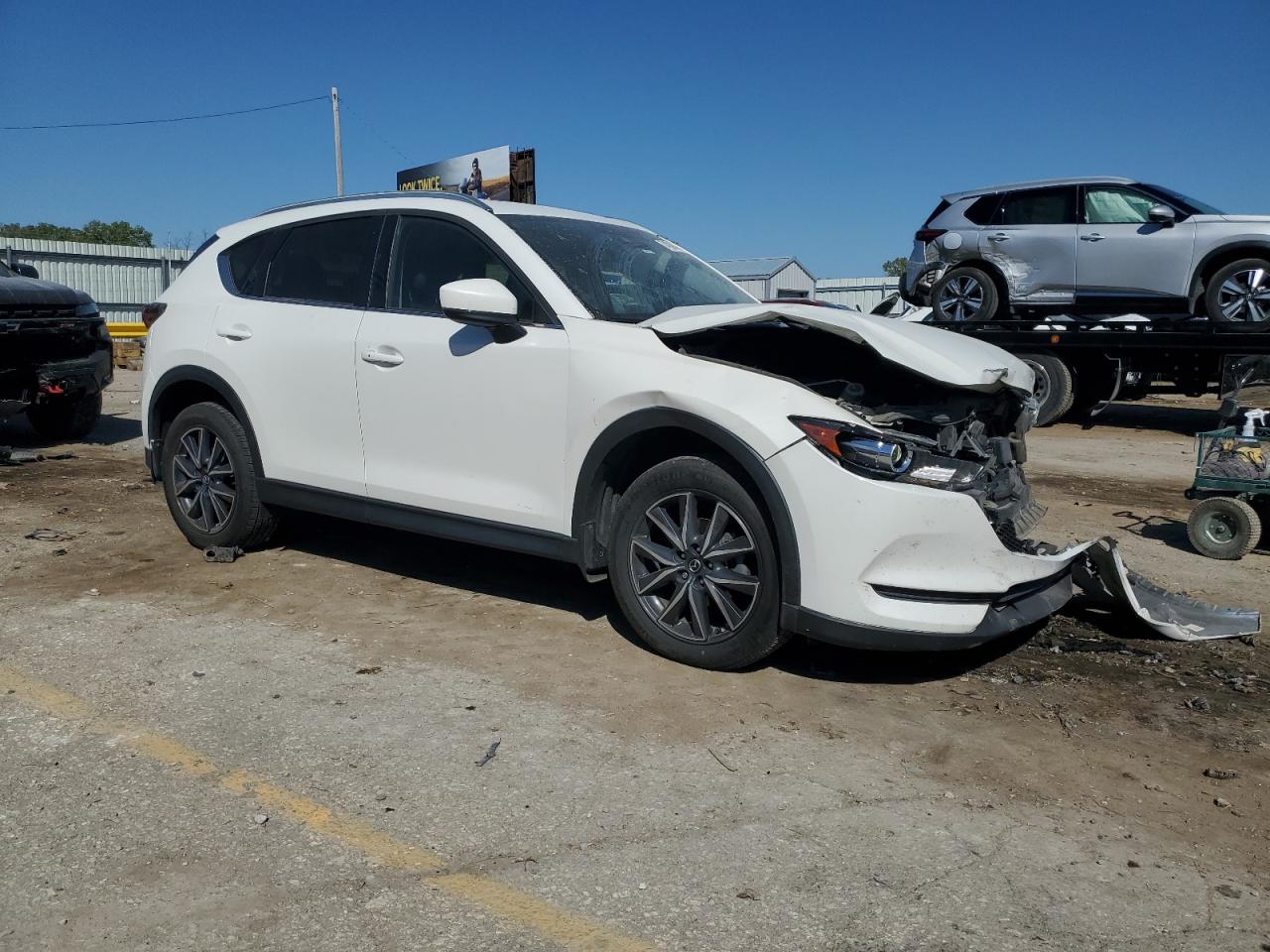 2018 Mazda CX-5 VIN JM3KFACM4J0380383 Copart auction photo, front end damage thumbnail 4