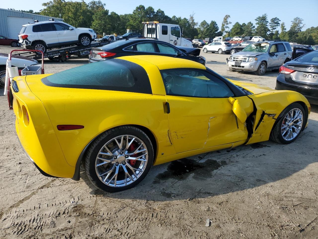 2006 Chevrolet Corvette VIN 1G1YY26E065103952 Copart auction photo, side / front end damage thumbnail 3