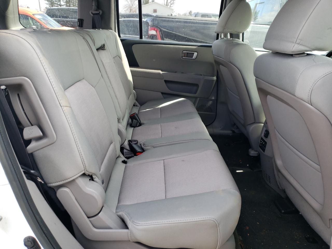 2015 Honda Pilot VIN 5FNYF4H37FB068331 Copart auction photo, front end / rear end damage thumbnail 10