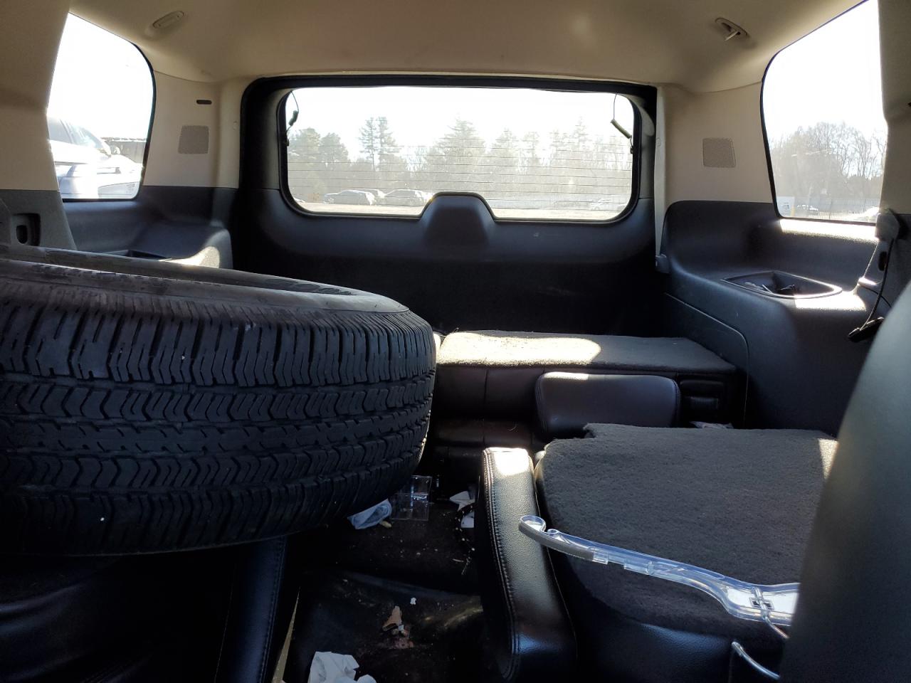 2009 Chevrolet Tahoe VIN 1GNFK33089R125264 Copart auction photo, front end damage thumbnail 10