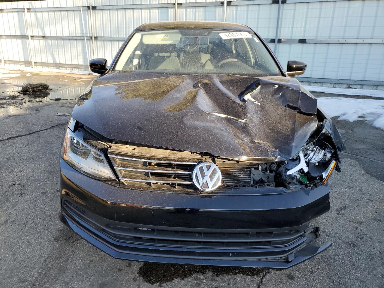 2017 Volkswagen Jetta VIN 3VW2B7AJ3HM294955 Copart auction photo, front end damage thumbnail 5