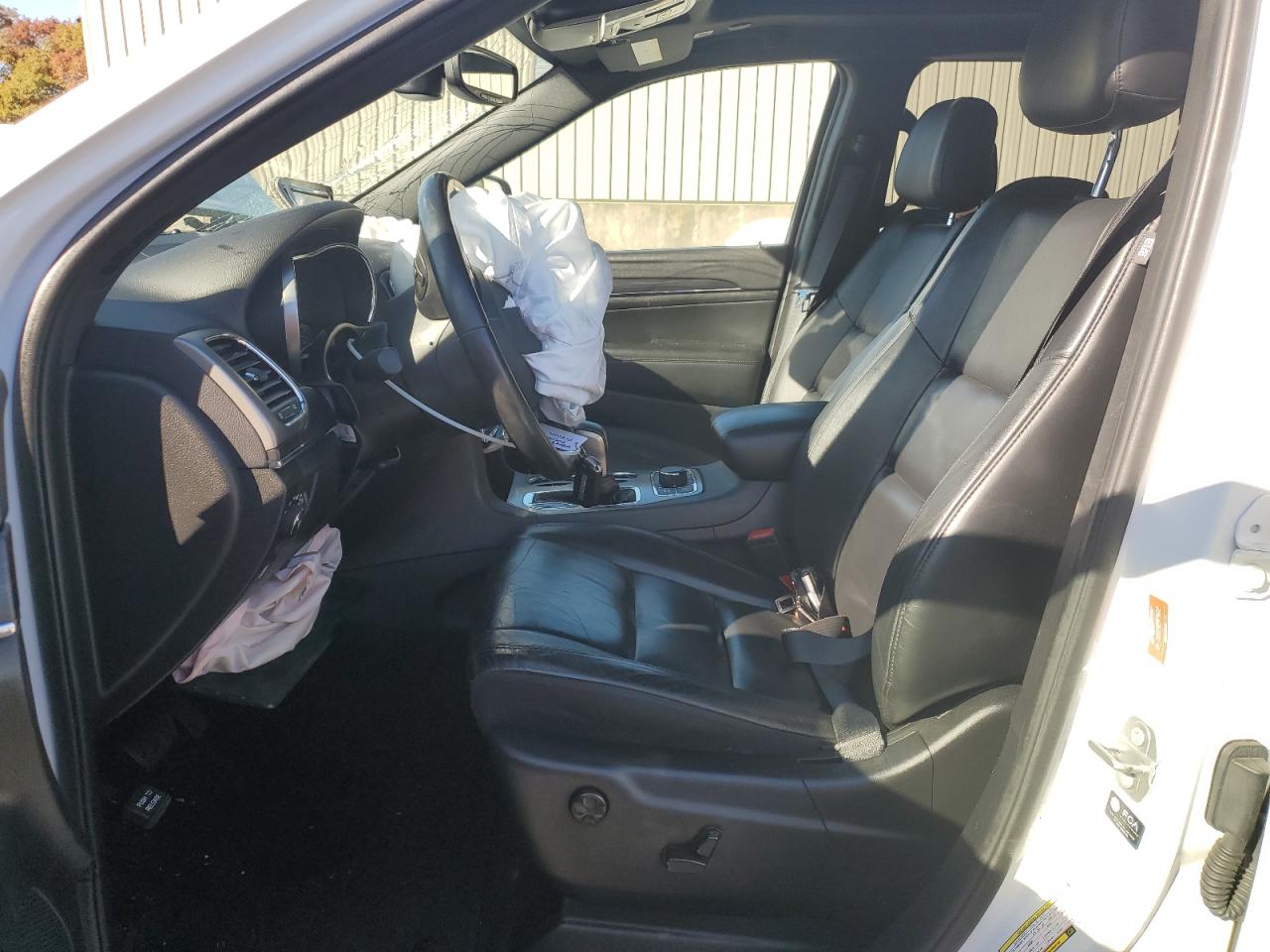 2021 Jeep Grand Cherokee VIN 1C4RJFBG1MC501436 Copart auction photo, front end / minor dent/scratches damage thumbnail 7