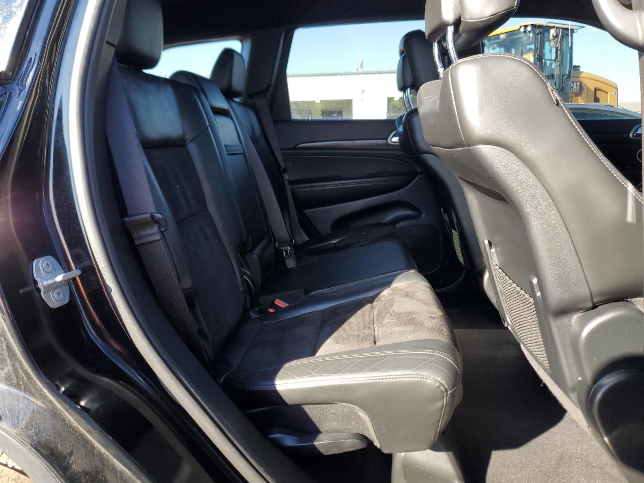 2020 Jeep Grand Cherokee VIN 1C4RJFAG1LC267590 Copart auction photo, vandalism damage thumbnail 11