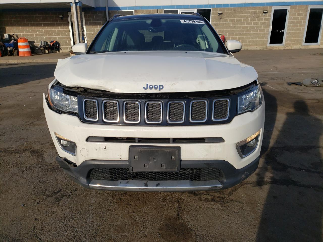 2018 Jeep Compass VIN 3C4NJDCB1JT349101 Copart auction photo, front end / side damage thumbnail 5