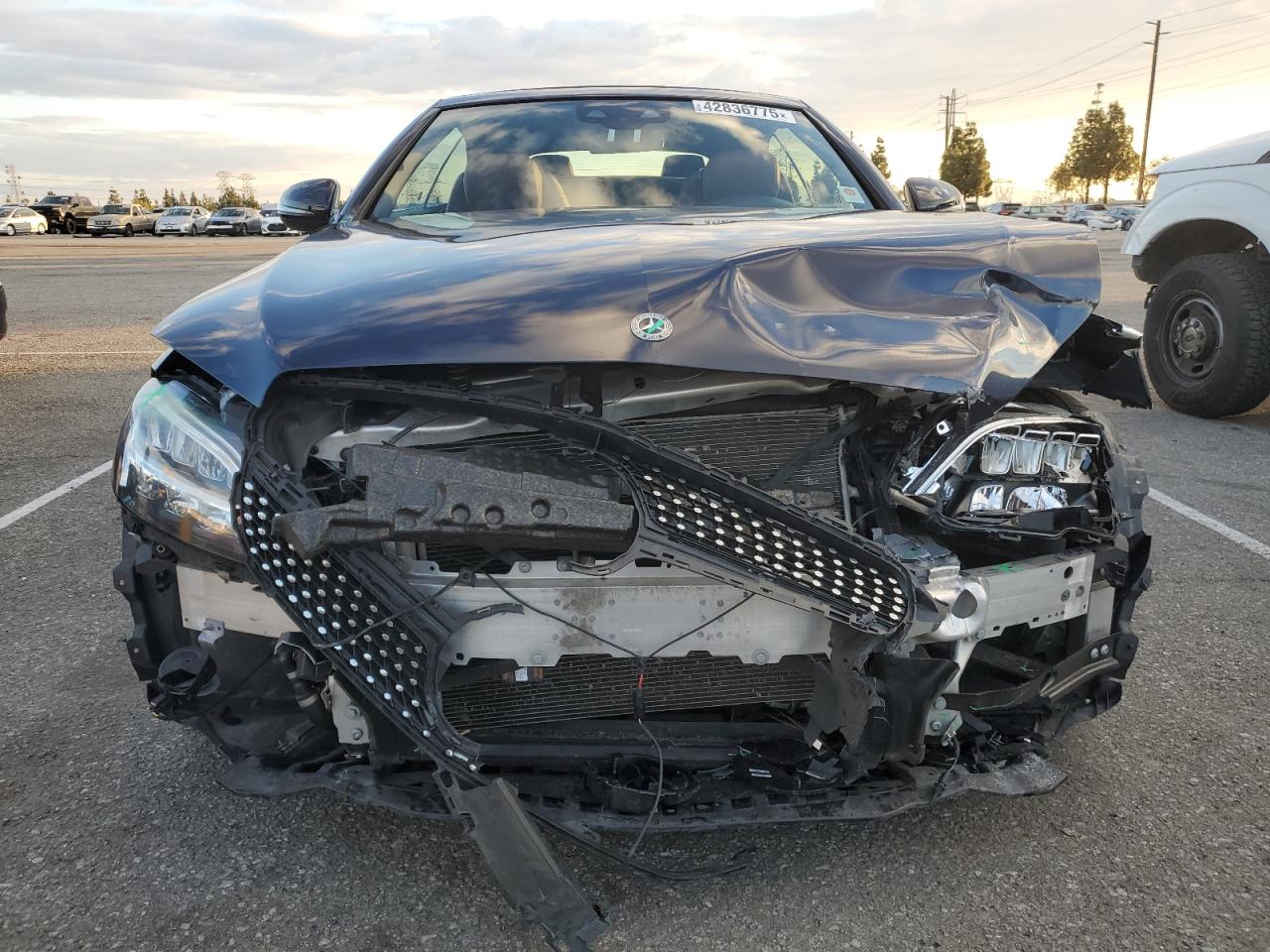 2019 Mercedes-Benz C-klasse VIN WDDWK8DB9KF916244 Copart auction photo, front end damage thumbnail 5
