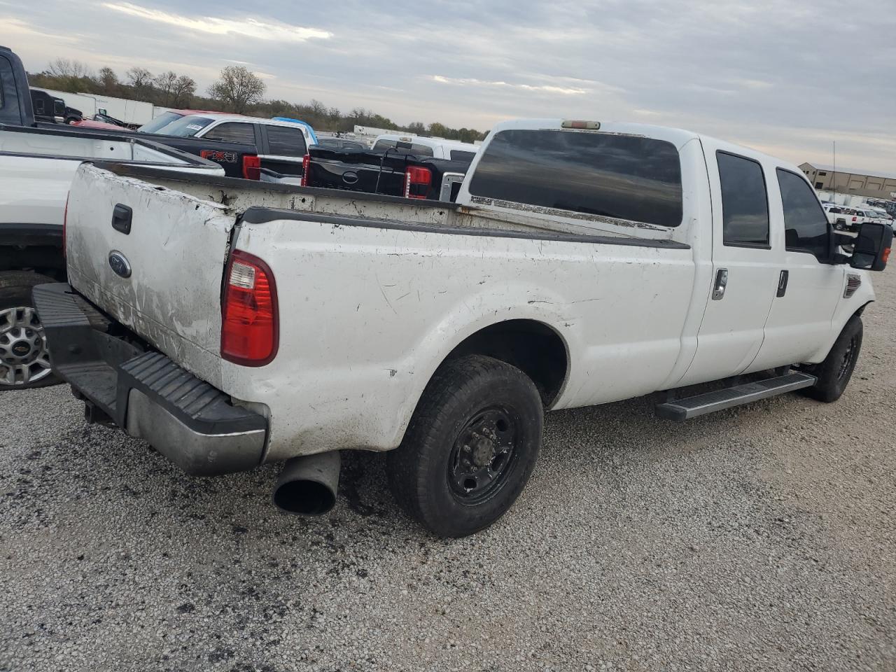 2010 Ford F350 VIN 1FTWW3AR4AEB05944 Copart auction photo, front end damage thumbnail 3