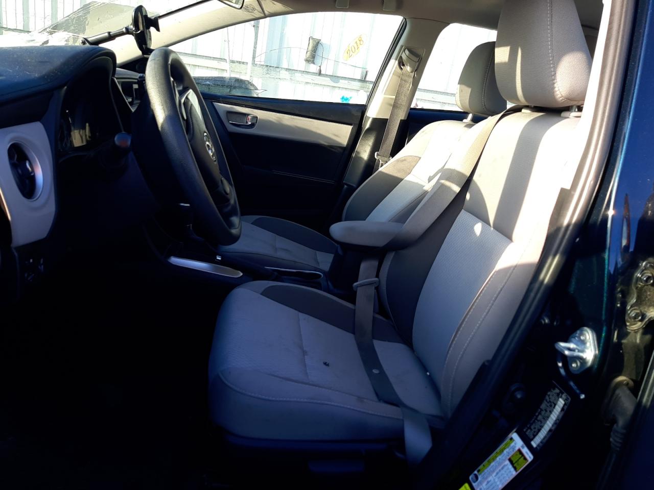 2018 Toyota Corolla VIN 2T1BURHE0JC001576 Copart auction photo, minor dent/scratches damage thumbnail 7