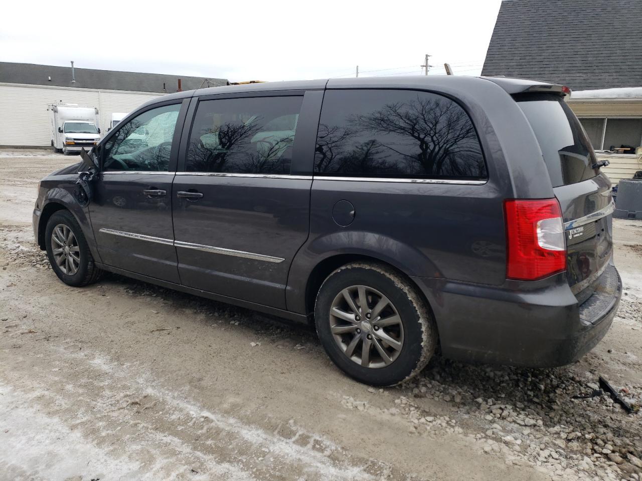 2016 Chrysler Town & Country VIN 2C4RC1HG1GR158420 Copart auction photo, front end / side damage thumbnail 2