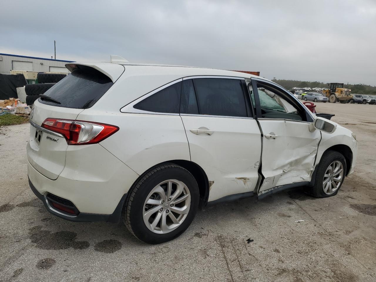 2017 Acura RDX VIN 5J8TB3H31HL005159 Copart auction photo, side / rear end damage thumbnail 3