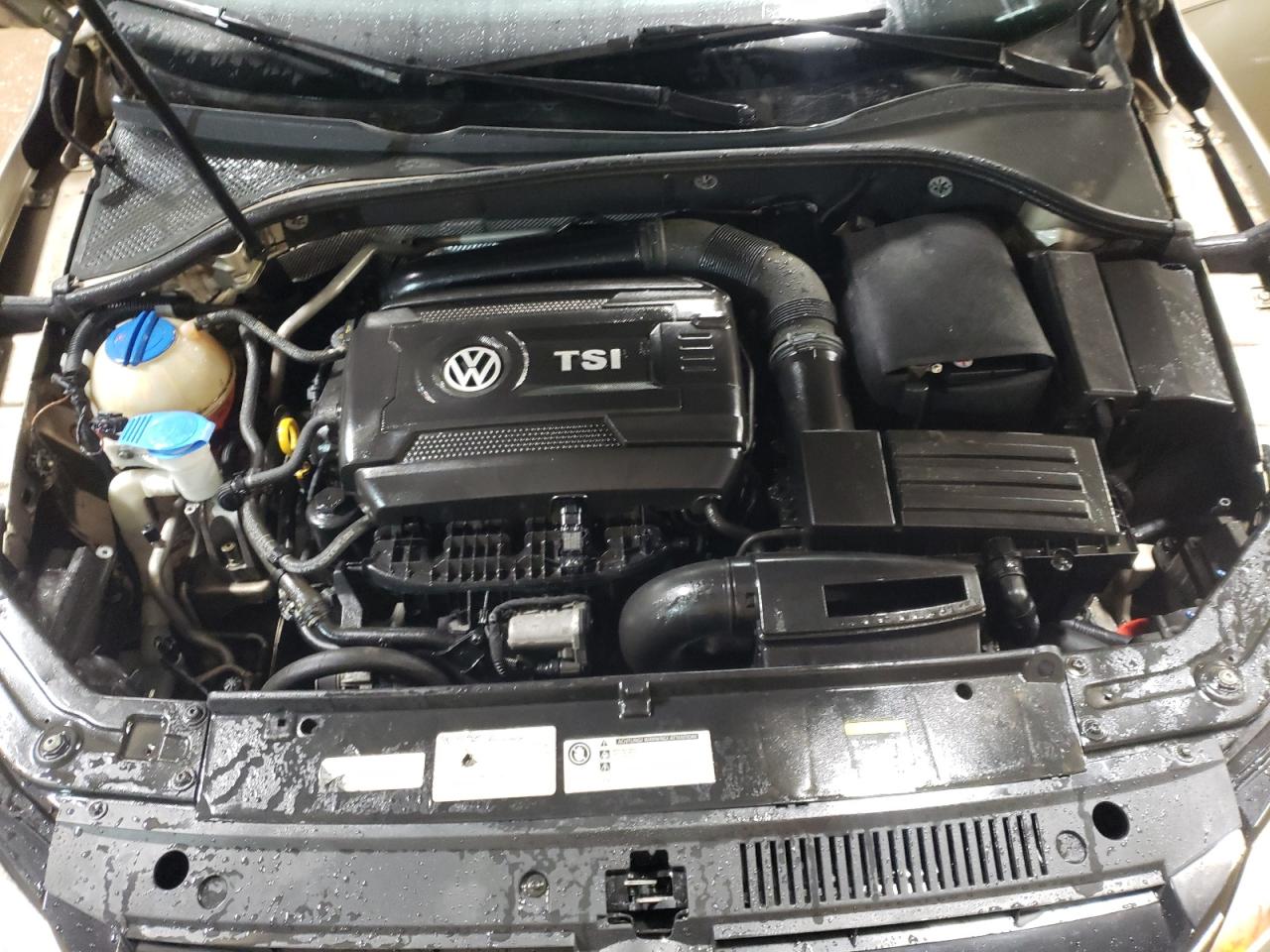 2015 Volkswagen Passat VIN 1VWBT7A31FC027309 Copart auction photo, rear end / side damage thumbnail 11