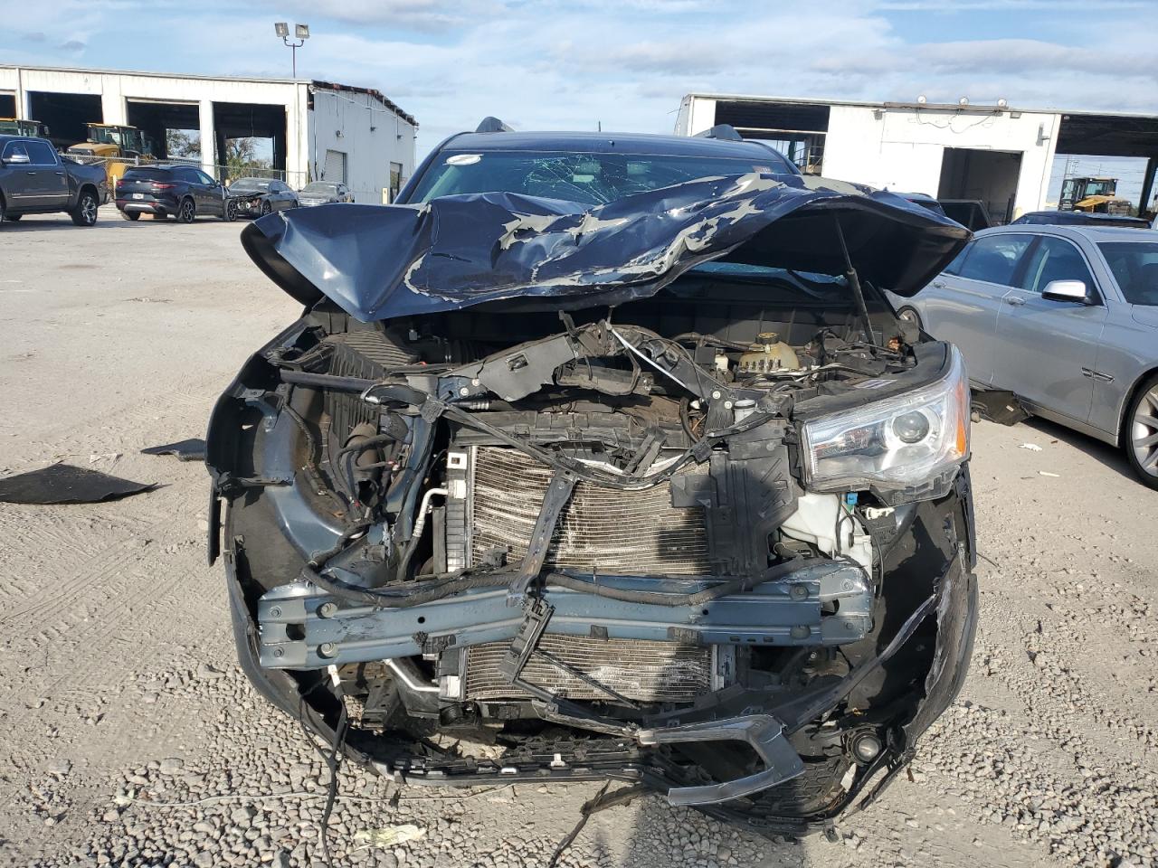 2017 GMC Acadia VIN 1GKKNLLA9HZ266368 Copart auction photo, front end damage thumbnail 5
