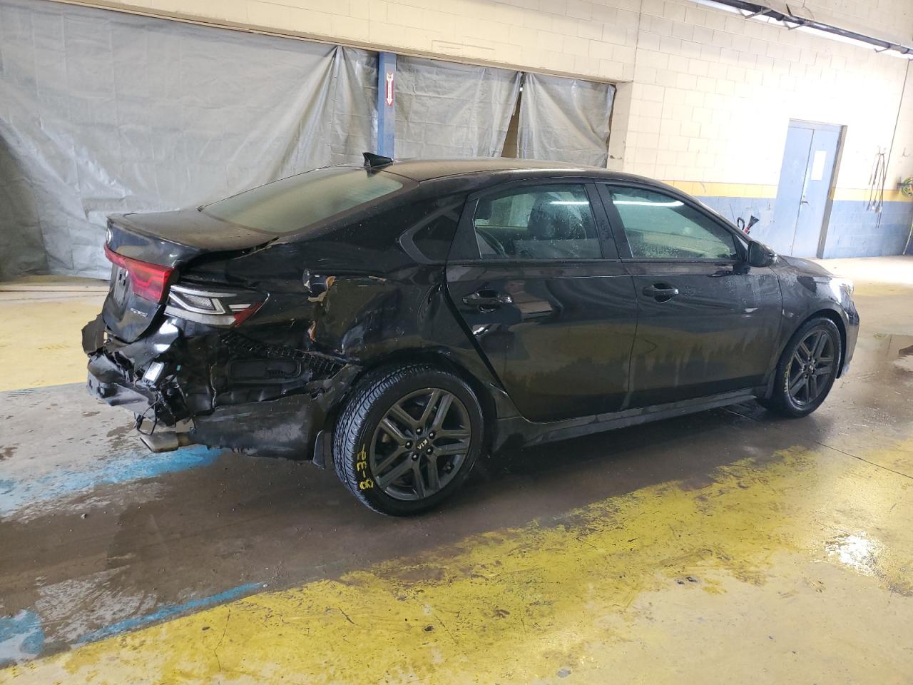 2021 KIA Forte VIN 3KPF34AD8ME268897 Copart auction photo, rear end / front end damage thumbnail 3