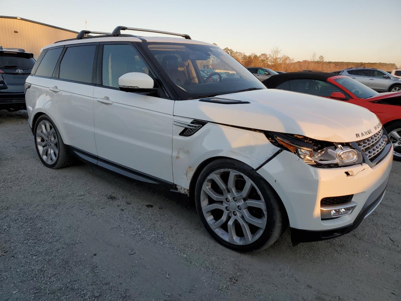 2016 Land Rover Range Rover VIN SALWR2PF5GA118659 Copart auction photo, front end damage thumbnail 4