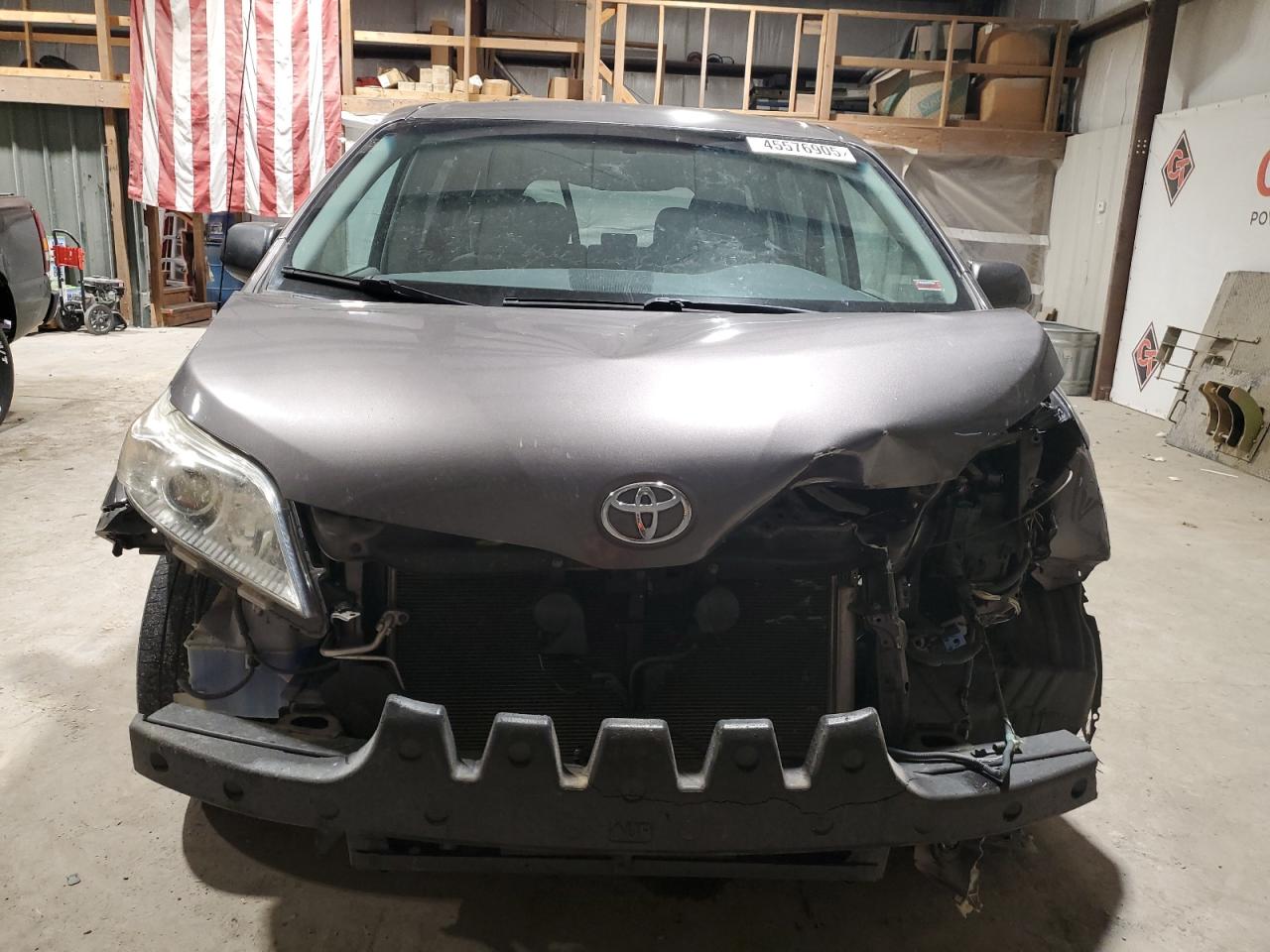 2014 Toyota Sienna VIN 5TDKK3DC2ES418122 Copart auction photo, front end damage thumbnail 5