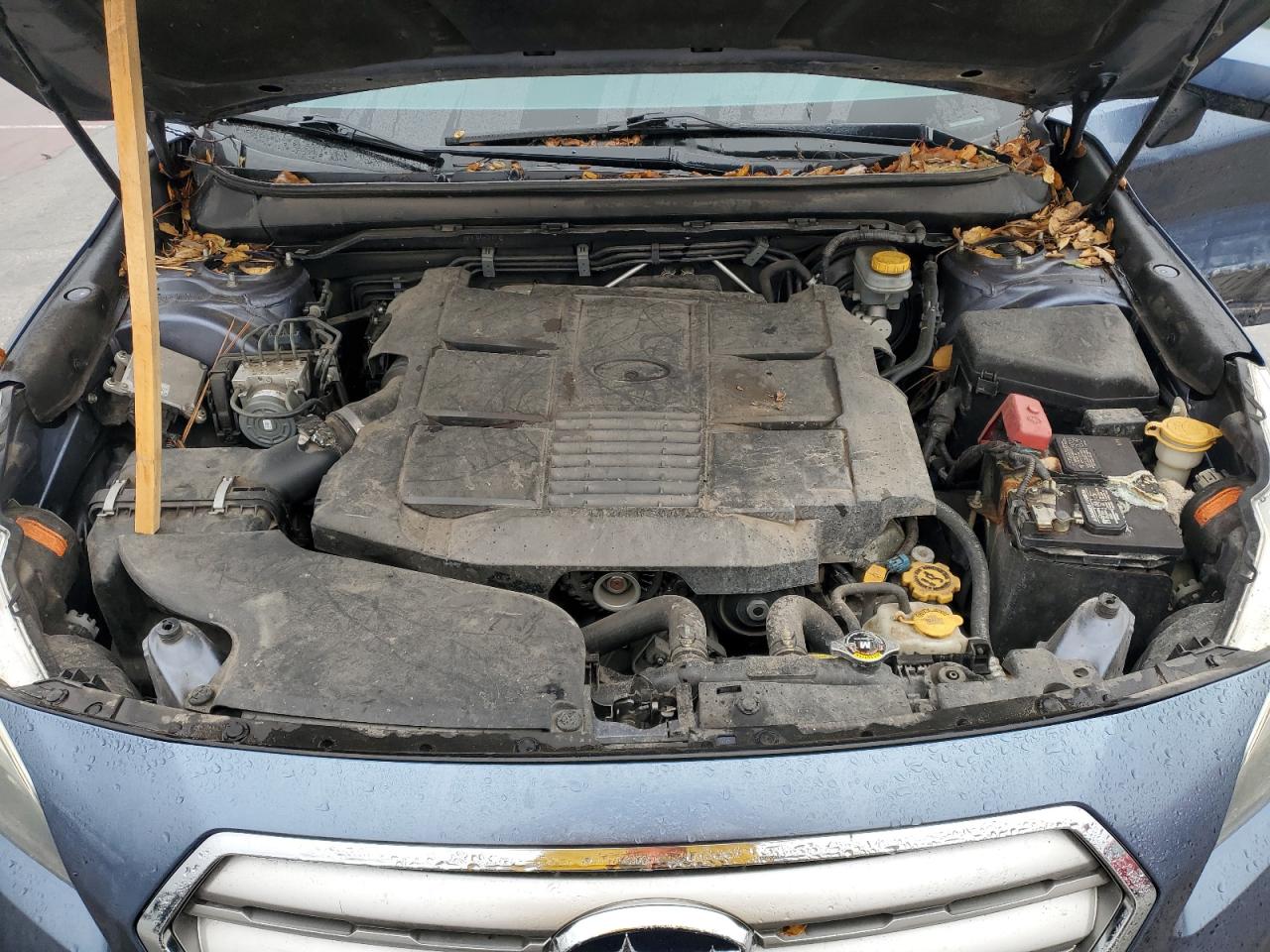 2015 Subaru Outback VIN 4S4BSENC1F3303942 Copart auction photo, side / front end damage thumbnail 13