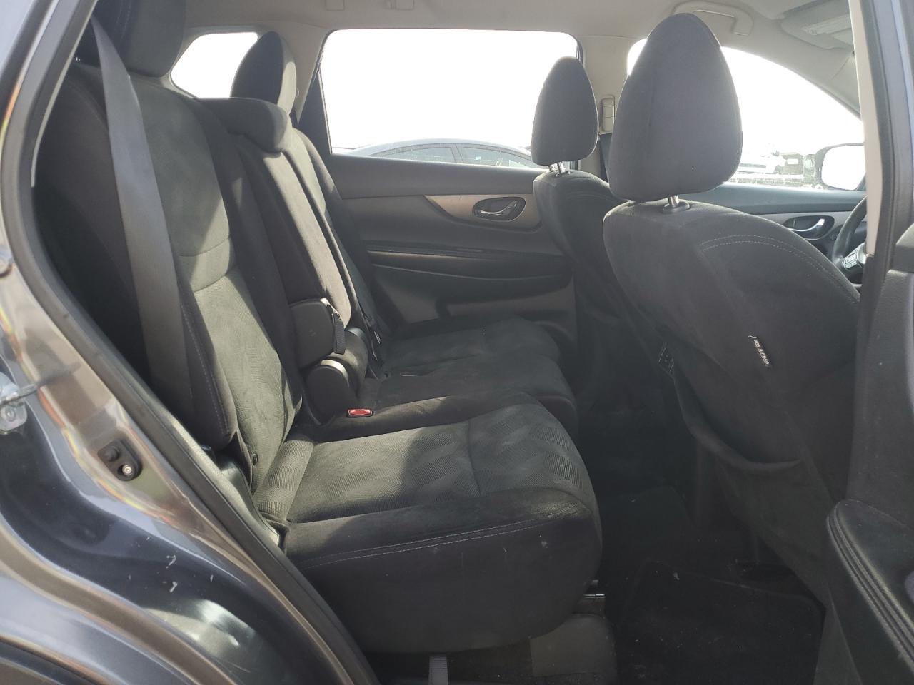 2015 Nissan Rogue VIN 5N1AT2MK3FC796894 Copart auction photo, normal wear / minor dent/scratches damage thumbnail 11