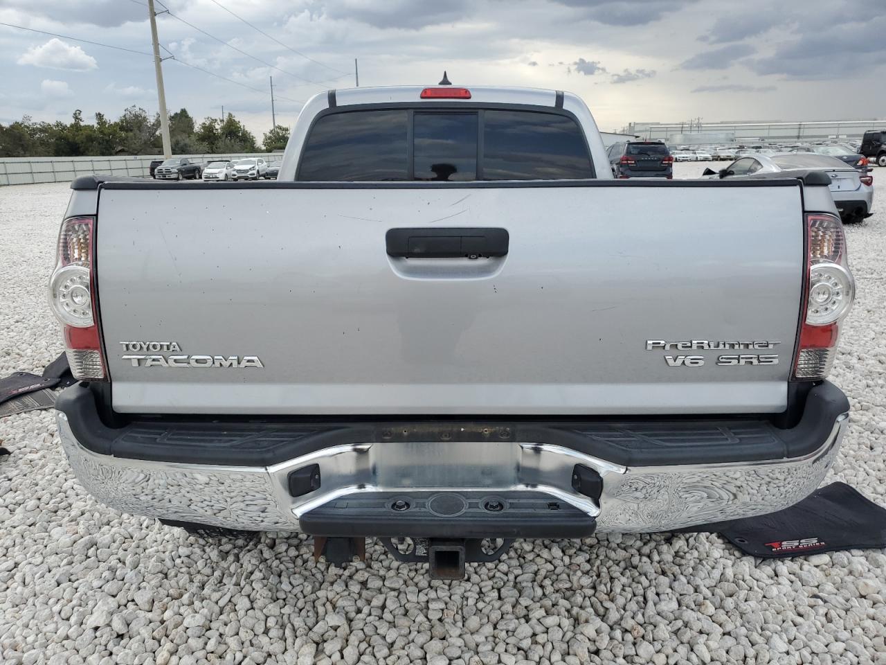 2015 Toyota Tacoma VIN 5TFKU4HN9FX007050 Copart auction photo, front end / side damage thumbnail 6