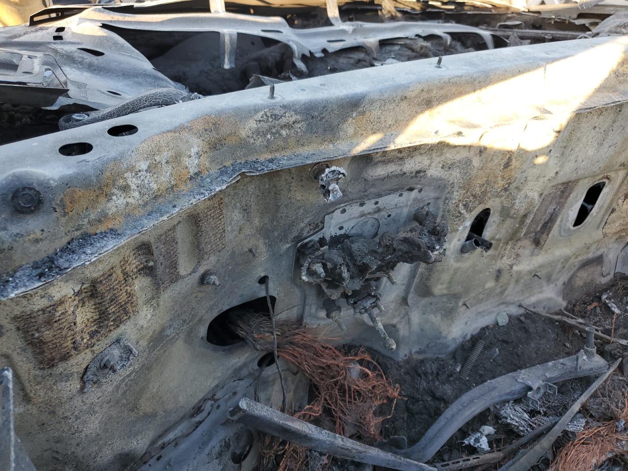 2017 Chrysler Pacifica VIN 2C4RC1BG0HR844460 Copart auction photo, burn damage thumbnail 9