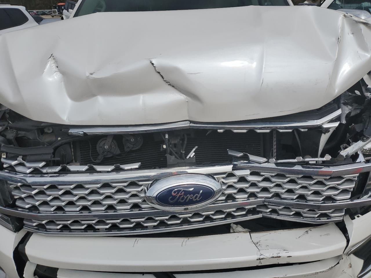 2019 Ford Expedition VIN 1FMJU1MT9KEA71167 Copart auction photo, front end damage thumbnail 12