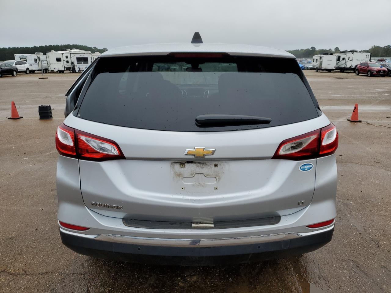 2020 Chevrolet Equinox VIN 2GNAXJEVXL6129571 Copart auction photo, side / front end damage thumbnail 6