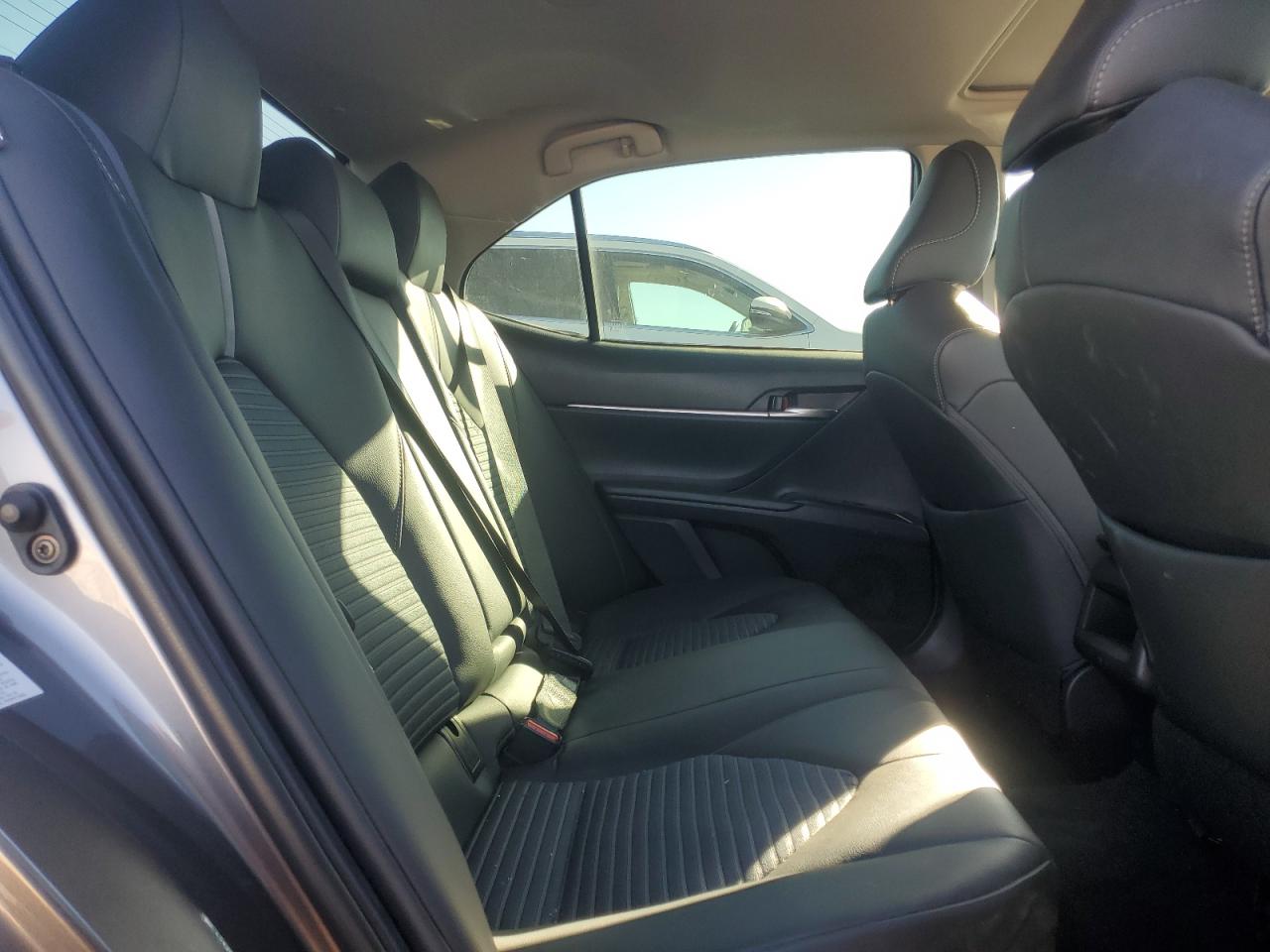 2018 Toyota Camry VIN 4T1B11HK3JU626388 Copart auction photo, all over damage thumbnail 10