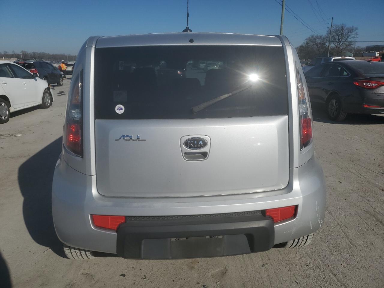 2011 KIA Soul VIN KNDJT2A26B7707413 Copart auction photo, front end damage thumbnail 6