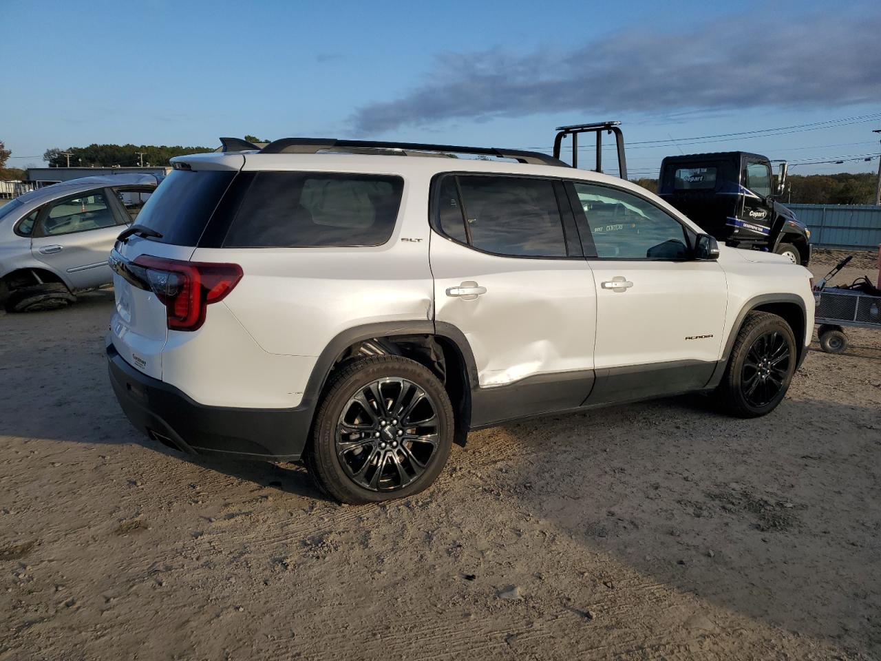 2021 GMC Acadia VIN 1GKKNMLS2MZ214511 Copart auction photo, side / rear end damage thumbnail 3