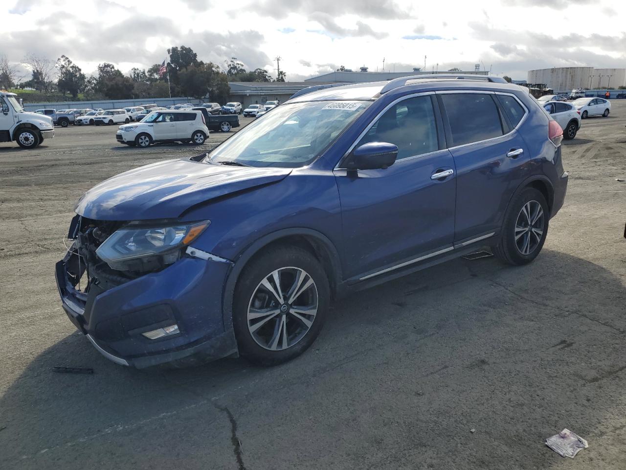 2018 Nissan Rogue VIN 5N1AT2MT2JC738003
