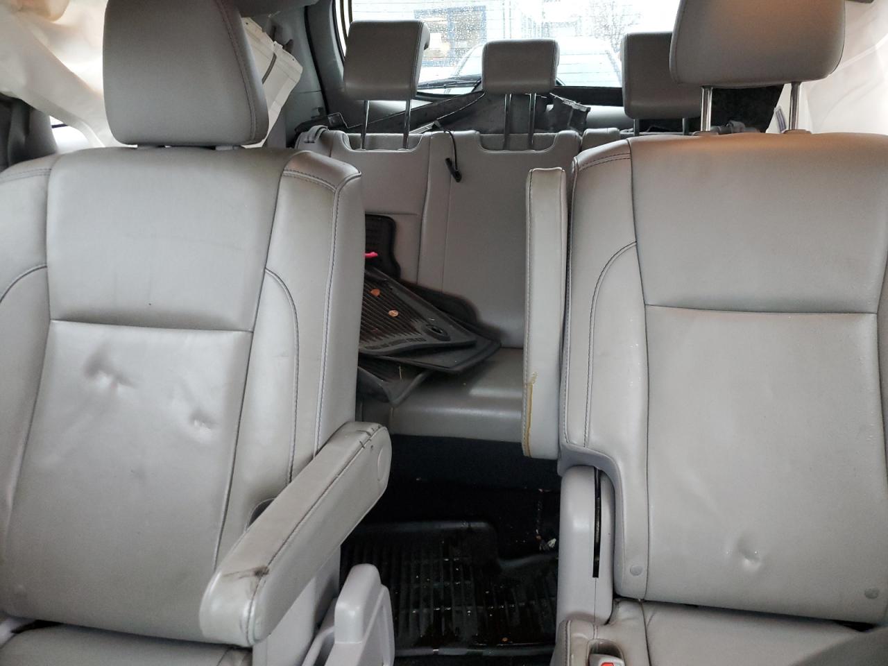 2016 Toyota Highlander VIN 5TDJKRFH0GS300760 Copart auction photo, front end / rear end damage thumbnail 10