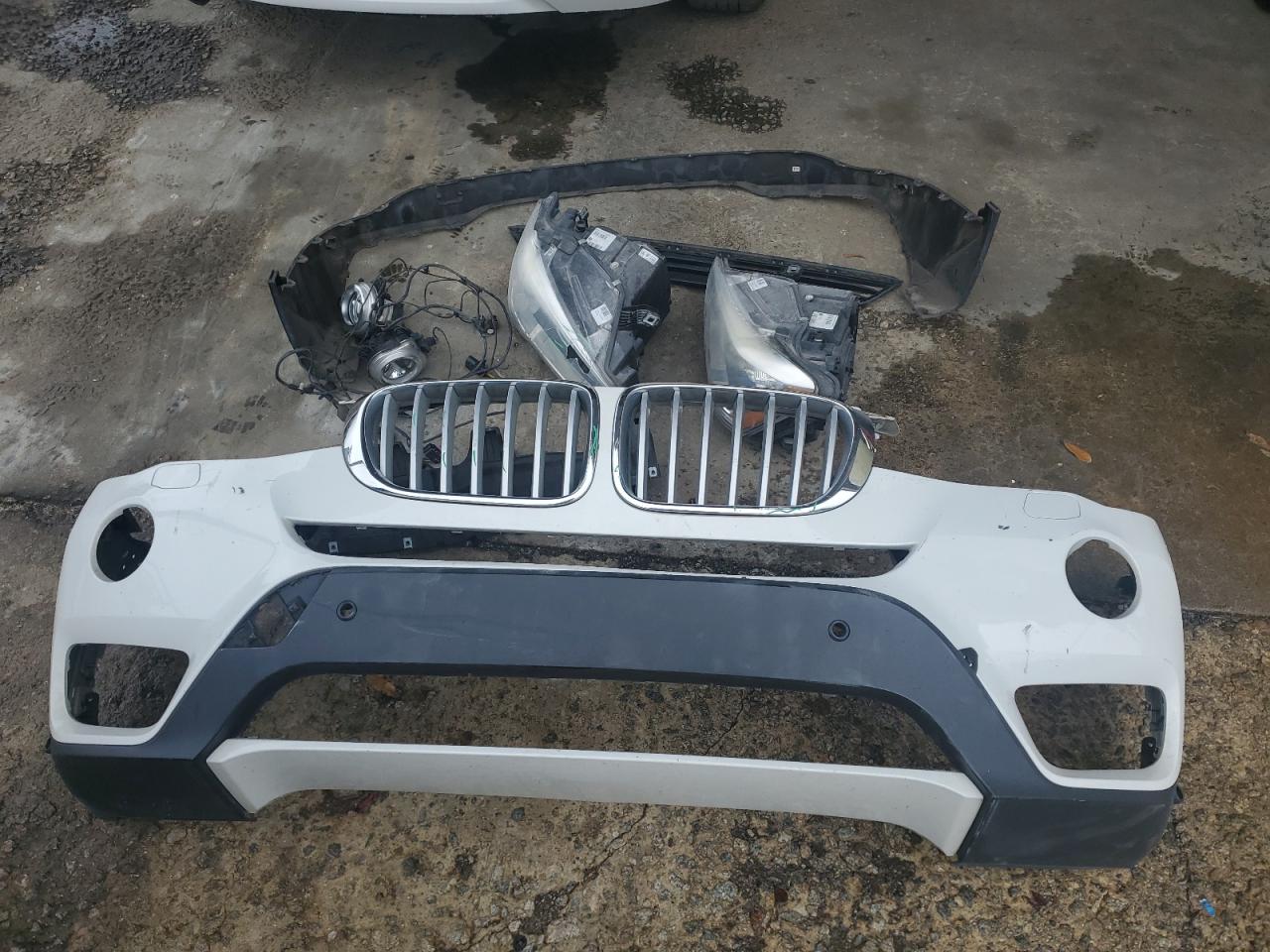 2017 BMW X3 VIN 5UXWX9C5XH0T06196 Copart auction photo, front end damage thumbnail 12